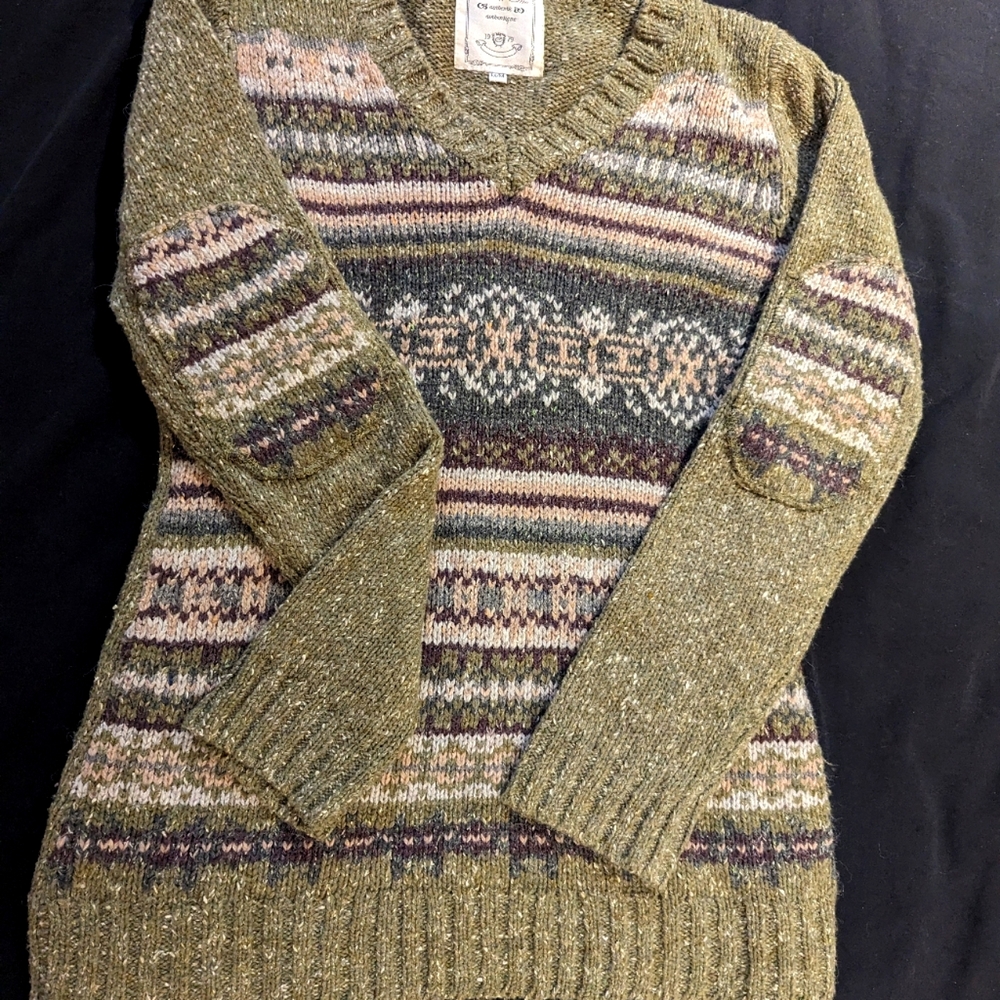 One On One, Vintage, Green Sweater